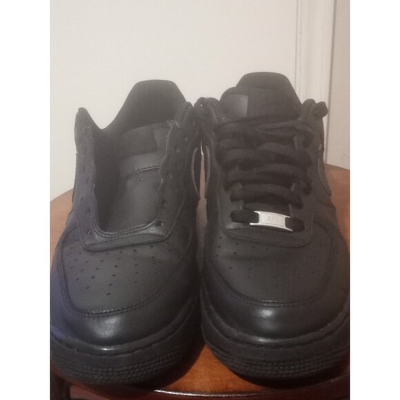 WOMEN Nike Air Force 1 '07 Low Triple Black DD8959 001 Sz 10.5 - Picture 6 of 15